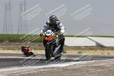 media/Aug-03-2025-TrackDaz (Sun) [[bf4a71acf9]]/C Group/1240pm (Wheelie Bump)/
